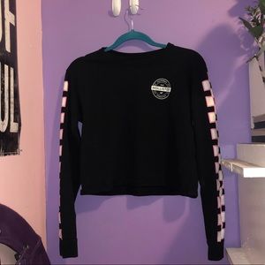 black long sleeve hollister shirt